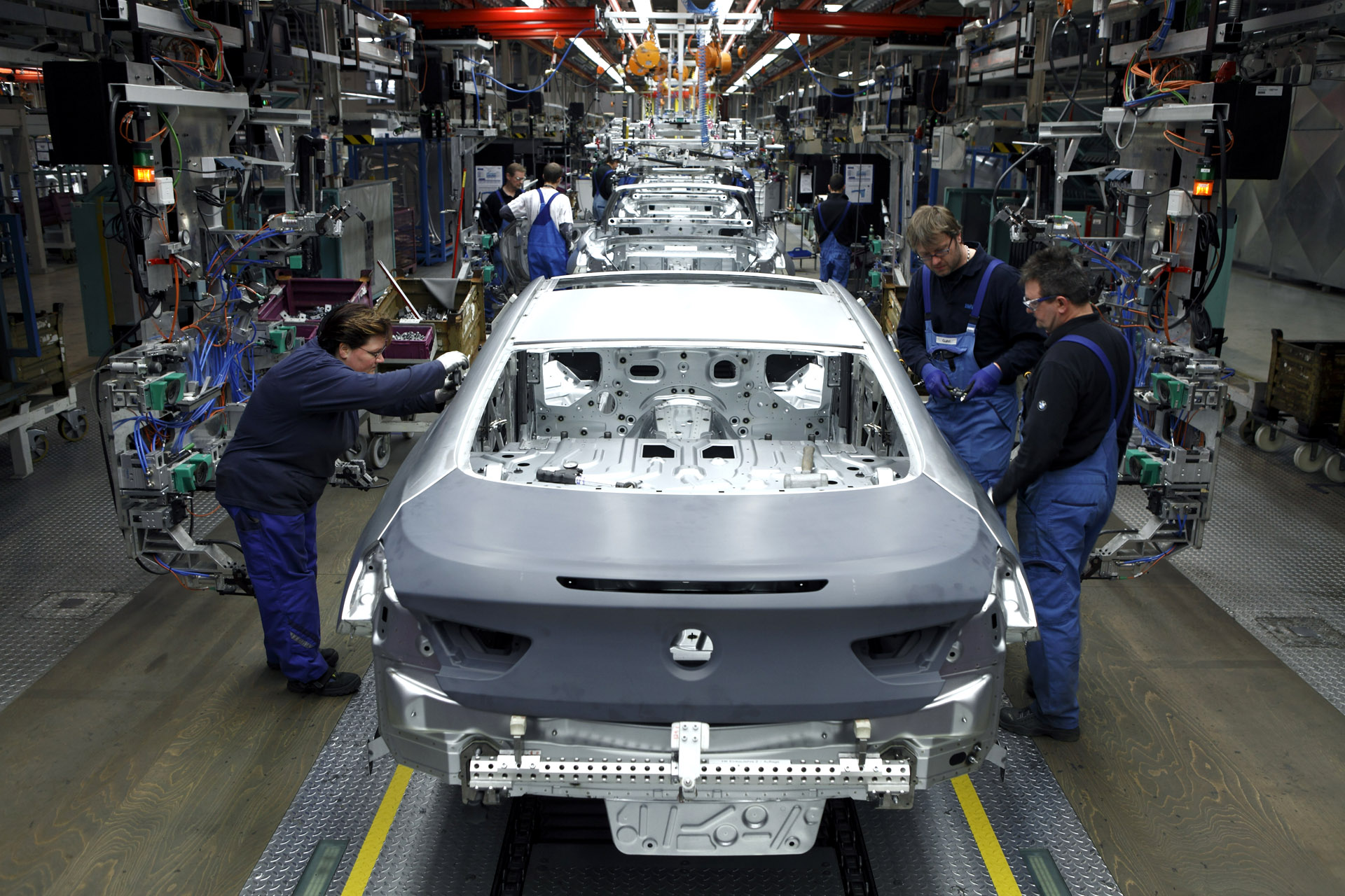 Автомобильный завод BMW
